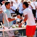 Novak Djokovic Memberi Selamat Rafael Nadal