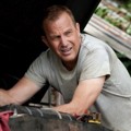 Kevin Costner Sebagai Jonathan Kent