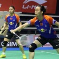 Pasangan Tian Qing/Zhao Yunlei di Final Ganda Putri Singapura Open Superseries 2013