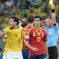 Alvaro Arbeloa Mendapatkan Kartu Kuning