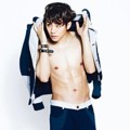 Junho 2PM di Majalah High Cut Edisi Juli 2013