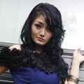 Siti Badriah Populer dengan Goyangan Maju Mundur