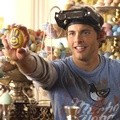 James Marsden Berperan sebagai Fred di Film Hop