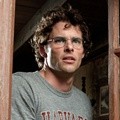 James Marsden Berperan sebagai David Sumner di Film Straw Dogs