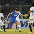 Tomas Kalas Dikepung Egi Melgiansyah dan Rizky Pellu