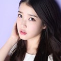 IU di Majalah Oricon Style Edisi Agustus 2013