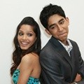 Dev Patel Naik Daun Berkat Film Slumdog Millionaire