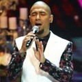 Penampilan Marcell Siahaan di Konser Menuju Miss World 2013