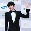 No Min-woo di Red Carpet Seoul Drama Awards 2013