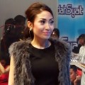 Ayu Dewi Saat Menjadi Host di Acara Musik 'Dahsyat'