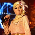 Fatin Shidqia Bawakan Lagu 'Paralyzed'