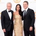 Michael Douglas, Luciana Damon dan Matt Damon di Red Carpet Emmy Awards 2013