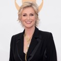 Jane Lynch di Red Carpet Emmy Awards 2013