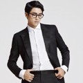 Hyungsik ZE:A di Majalah L'Officiel Hommes Edisi Oktober 2013