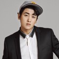 Hyungsik ZE:A di Majalah L'Officiel Hommes Edisi Oktober 2013