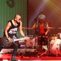 Aksi Panggung Kotak di 'Konser Ener9i: Rock Never Dies'
