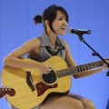 Lala Karmela Saat Tampil di Indonesia International Motor Show 2013