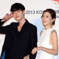 Lee Jong Suk dan Lee Bo Young di Red Carpet Korean Drama Awards 2013