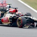 Romain Grosjean Finish di Posisi Ketiga