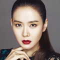 Son Ye Jin di Majalah Sure Edisi Oktober 2013