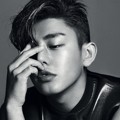 Yoo Ah In di Majalah 1stLook Edisi Oktober 2013