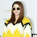 Park Ji Yoon Hadir di '2014 S/S Seoul Fashion Week'