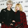 Duo Trouble Maker Hadir di '2014 S/S Seoul Fashion Week'