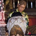 Gusti Kanjeng Ratu Hayu Saat Menjalani Prosesi Tantingan