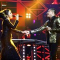Anang Hermansyah dan Ashanty Membawakan 'Aku Makin Cinta'