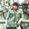 Kang Dong Won di Majalah High Cut Edisi Oktober 2013
