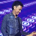 Penampilan Eross Sheila On 7 di 'Gen Fest 2013'