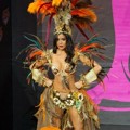 Miss Mexico Cynthia Duque di Sesi Kostum Nasional