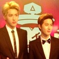 Kris dan Suho EXO di Red Carpet MTV EMAs 2013