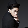 L Infinite di Majalah L'Officiel Hommes Edisi November 2013
