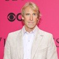 Michael Bay di Pink Carpet Victoria's Secret Fashion Show 2013