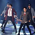 SHINee Saat Nyanyikan Lagu 'Everybody'