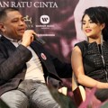 Krisdayanti Didampingi Raul Lemos di Peluncuran Album 'Persembahan Ratu Cinta'