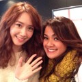 Nirina Zubir Saat Berfoto Bersama Yoona Girls' Generation