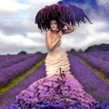 Kirsty Mitchell Membuat Galeri 'Wonderland' Terinspirasi dari Ibunya yang Telah Meninggal