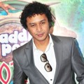 Giring Ganesha Saat Jumpa Pers Film 'Paddle Pop Dinoterra'