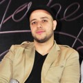 Maher Zain Saat Mengadakan Jumpa Pers