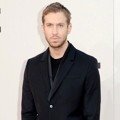 Calvin Harris di Red Carpet American Music Awards 2013