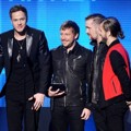 Imagine Dragons Raih Piala Favorite Artist - Alternative Rock