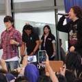 Panampilan Geeks di Acara 'K-Pop Vaganza'