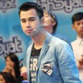 Raffi Ahmad Saat Menjadi Host Acara Musik 'Dahsyat'