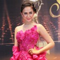 Nina Zatulini di Red Carpet SCTV Awards 2013