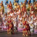 Para Penari Meriahkan Pembukaan SEA Games 2013