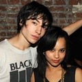 Ezra Miller dan Zoe Kravitz