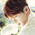 Lee Jong Suk di Majalah W Korea Edisi Desember 2013