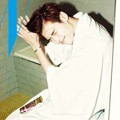 Lee Jong Suk di Majalah W Korea Edisi Desember 2013